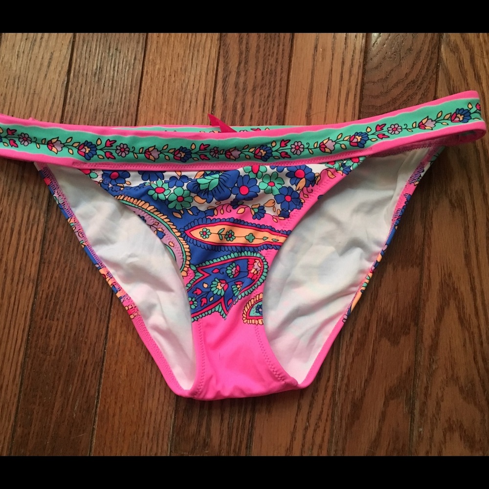 Swim bottoms
